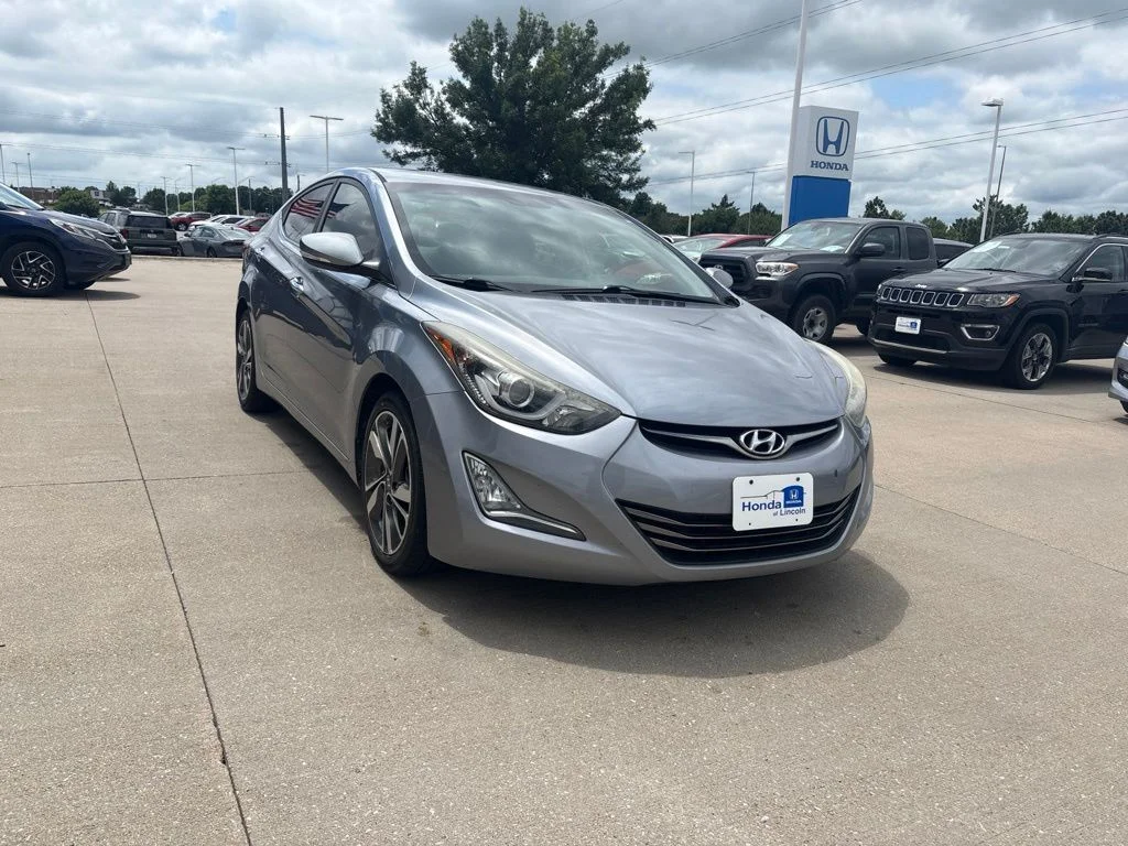 Used 2015 Shale Gray Metallic Hyundai Limited image 3
