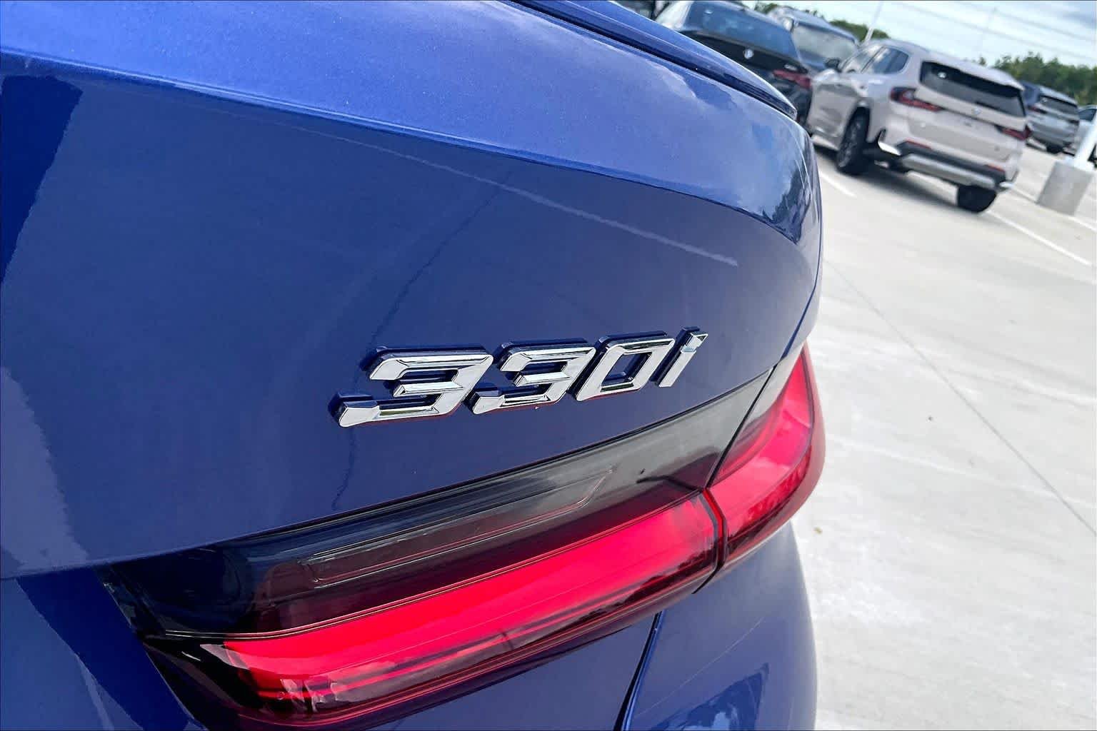 Used 2026 Portimao Blue Metallic BMW 330i image 9