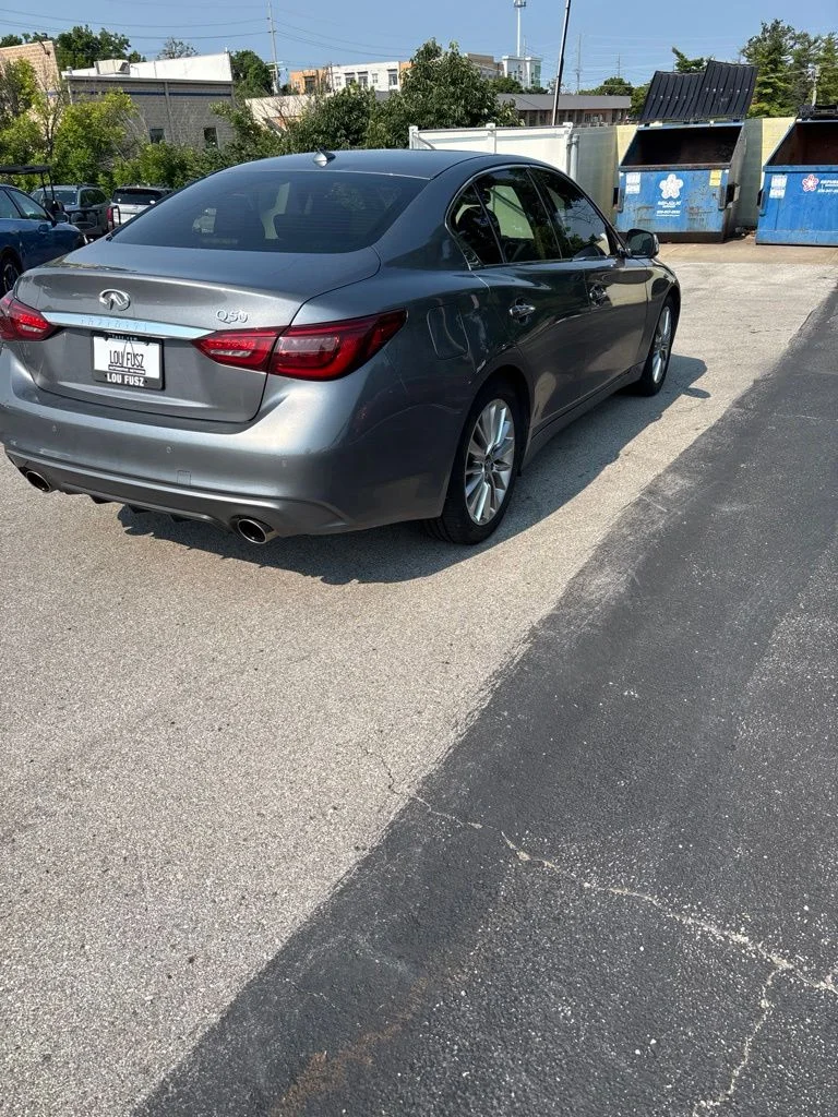 Used 2021 Graphite Shadow INFINITI 3.0t LUXE image 5