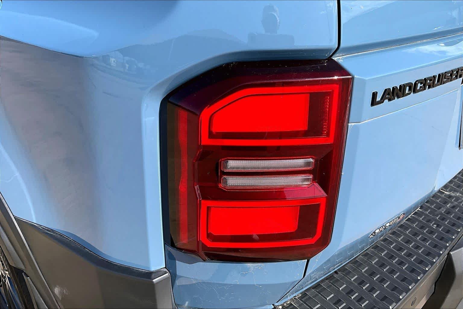 Used 2026 Heritage Blue/Gray Scape Roof Toyota  image 27