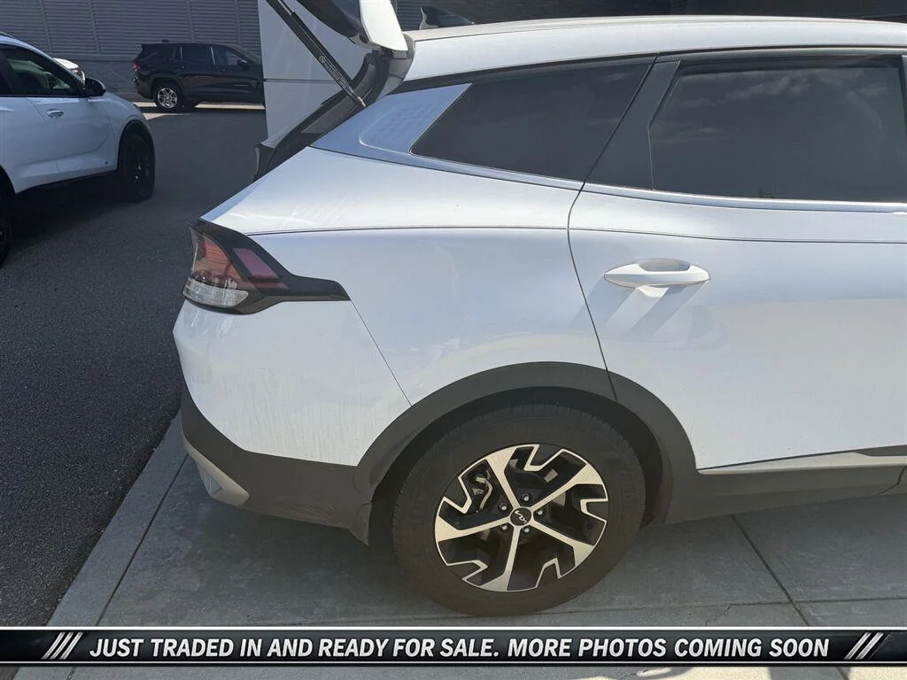 Used 2023 Glacial White Pearl Kia EX image 3