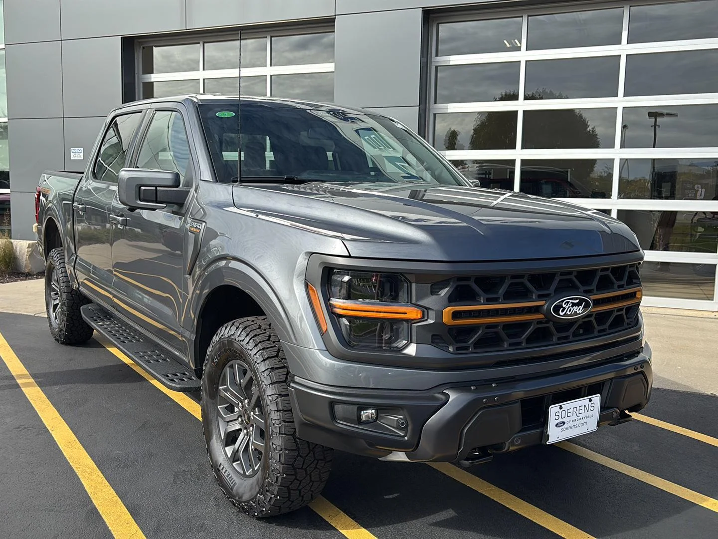 New 2026 Carbonized Gray Ford Tremor image 3