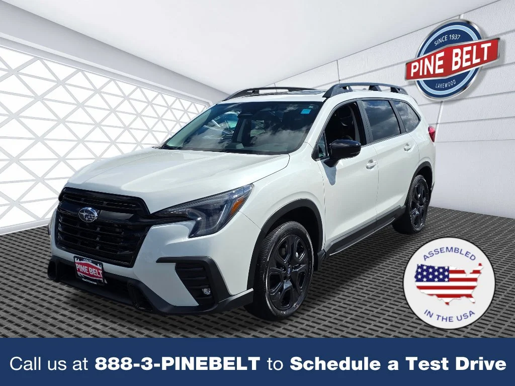 Certified Used 2025 Crystal White Pearl Subaru Onyx Edition Touring image 1