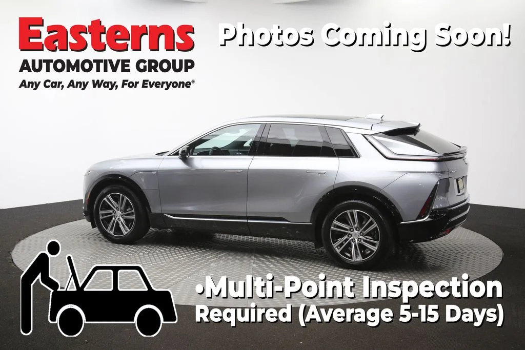 Used 2024 Silver Cadillac Luxury image 66