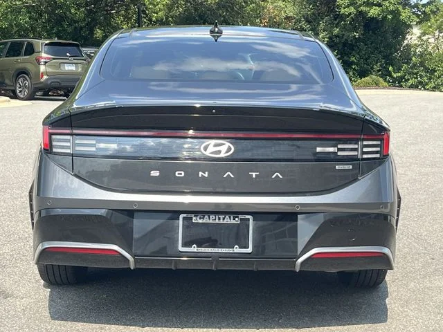 Used 2025 Gray Hyundai Limited image 12