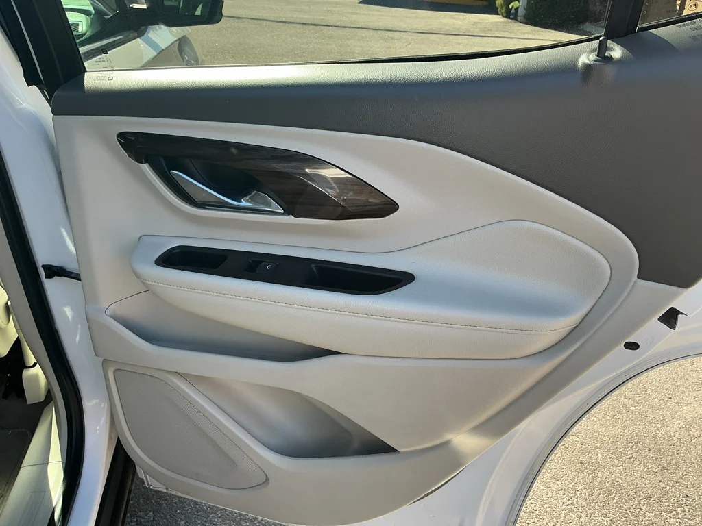 Used 2020 Summit White GMC Denali image 14