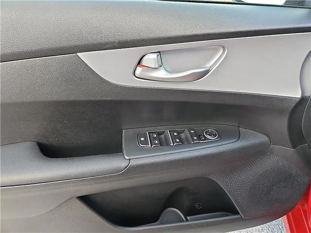 Used 2024 Red KIA LXS (IVT) image 10