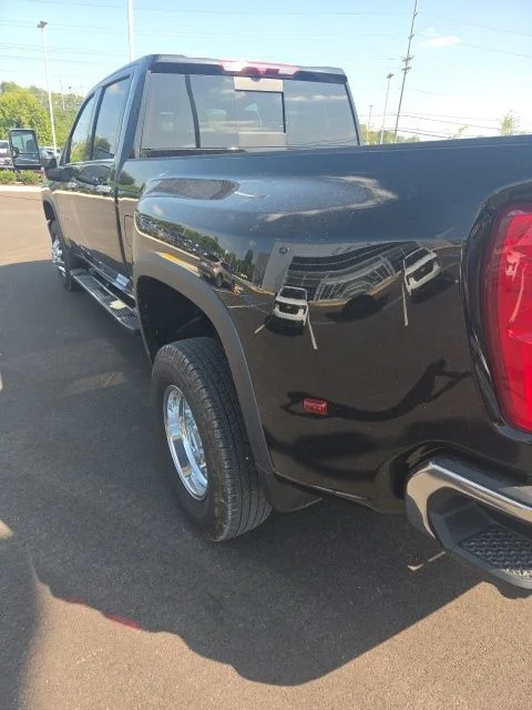 Used 2023 Black Metallic Chevrolet LTZ image 8