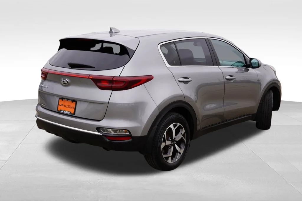 Used 2022 Steel Gray Kia LX image 5