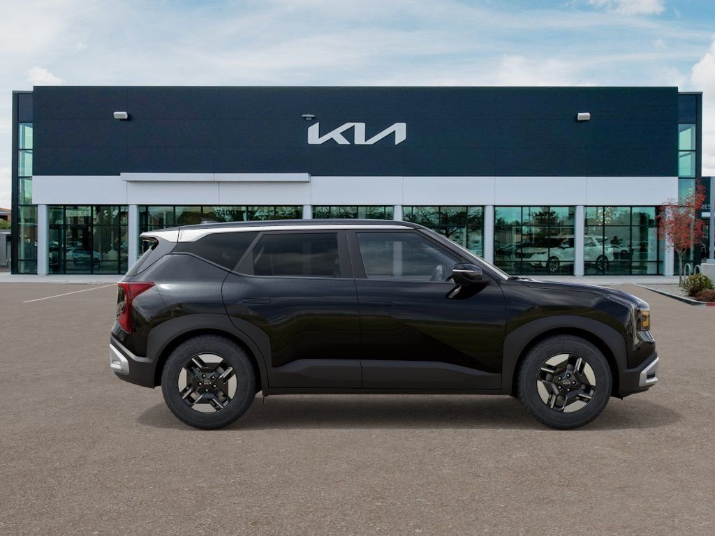 New 2027 Black Kia LX image 7