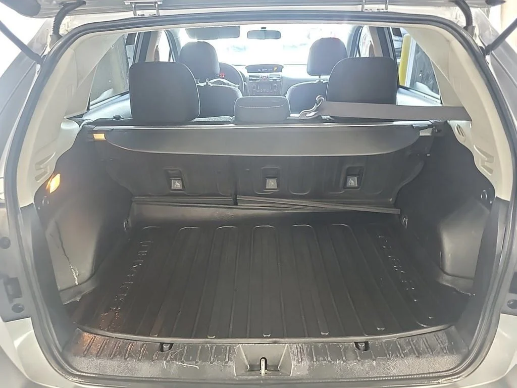 Used 2014 Silver Subaru 2.0i Premium image 3