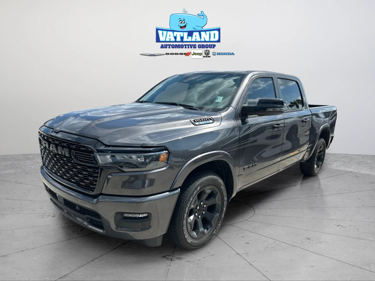 Used 2025 Crystal Metallic Ram Big Horn/Lone Star image 1
