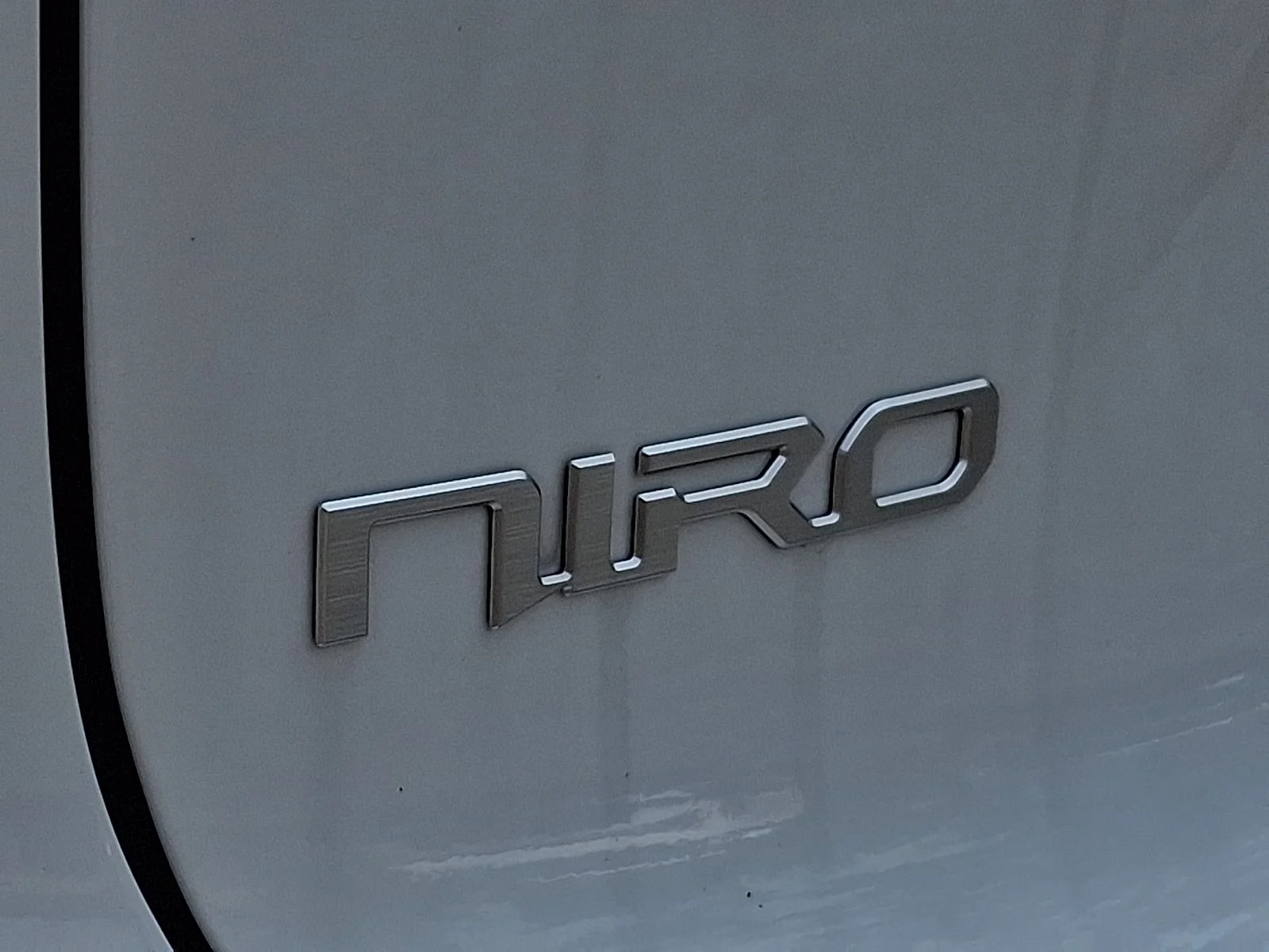 New 2026 White Kia LX image 22