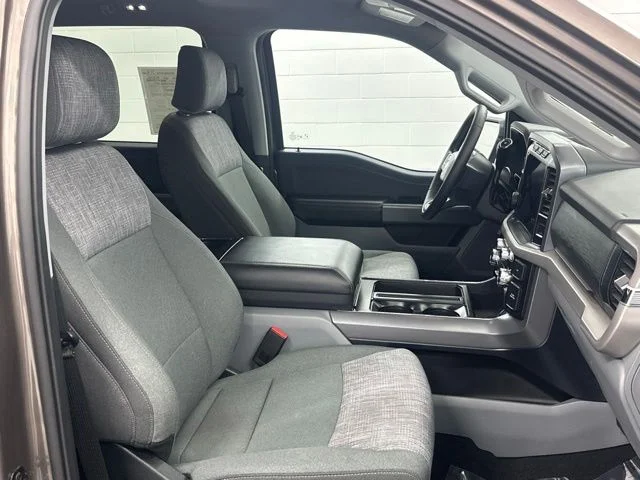 Used 2023 Gray Ford XLT image 25