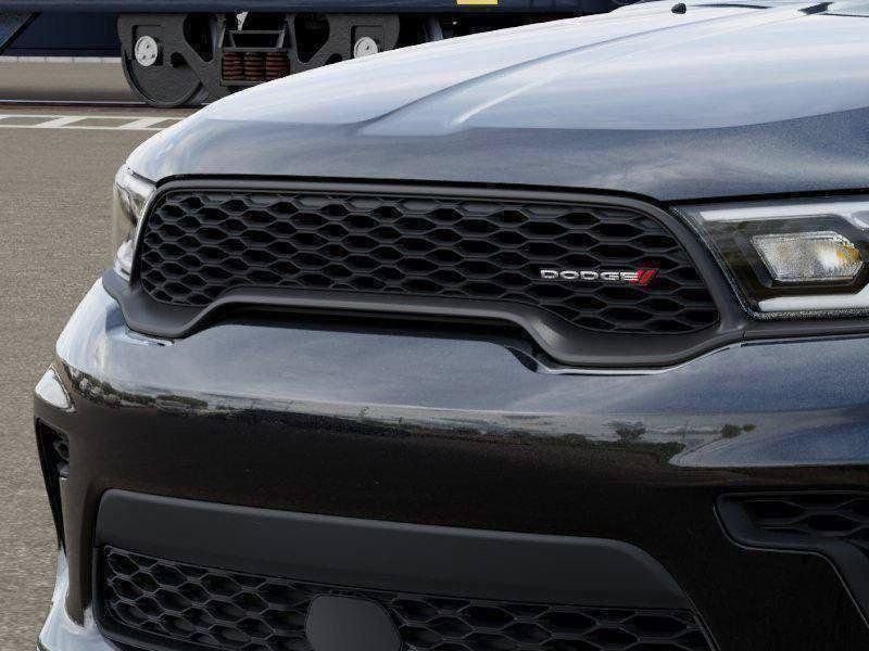 New 2026 Diamond Black Clear-Coat Exterior Paint Dodge GT image 12