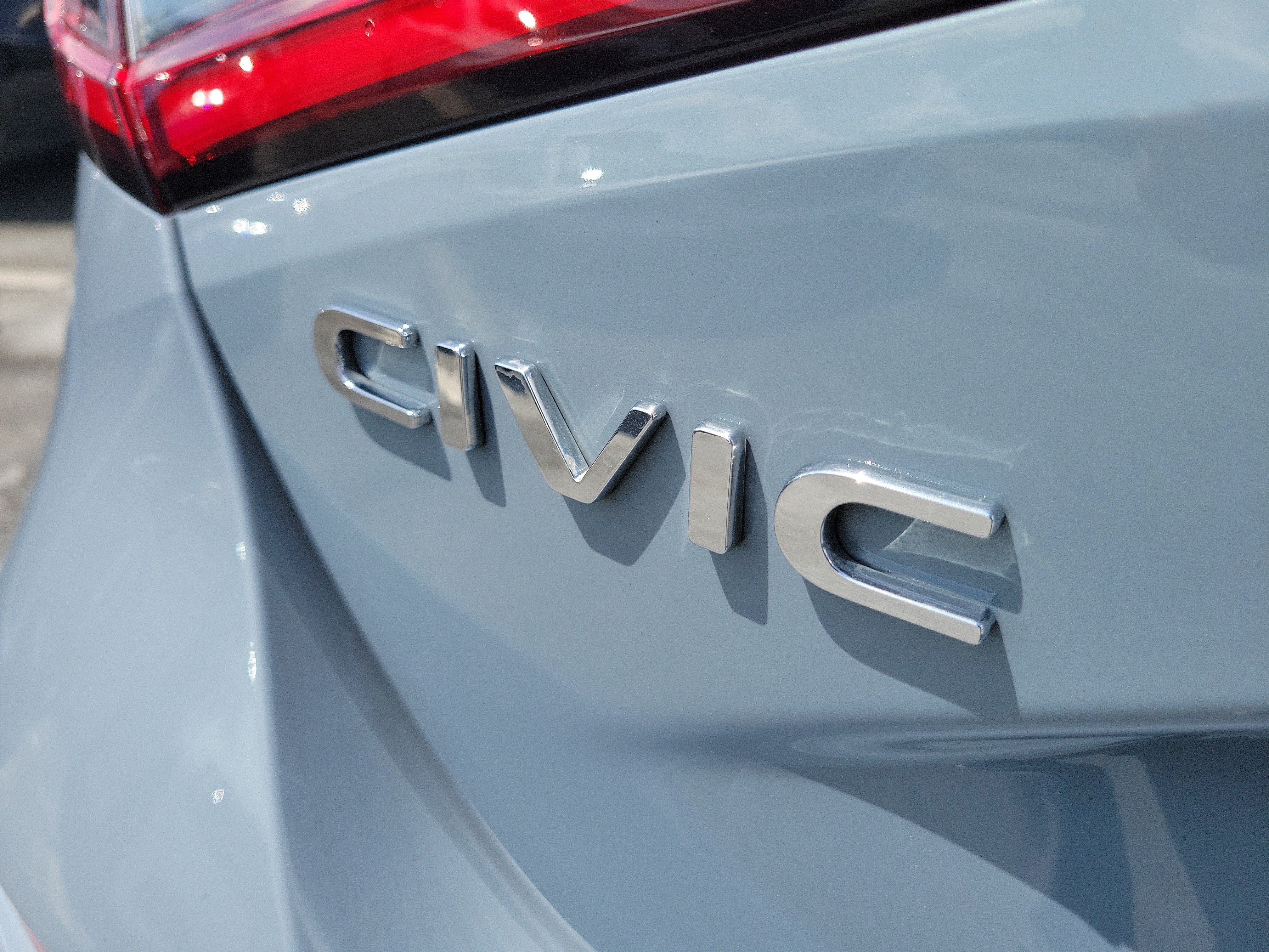 Used 2023 Gray Honda Sport image 9