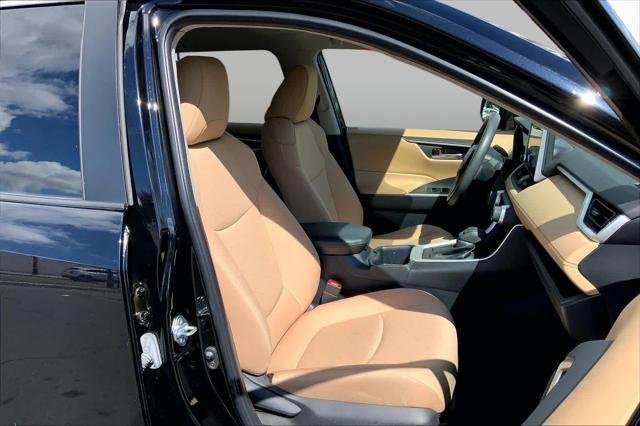 Certified Used 2025 ATTITUDE BLACK MC. Toyota  image 8