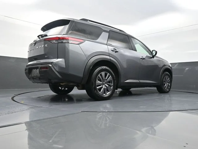 Used 2024 Gray Nissan SV image 38