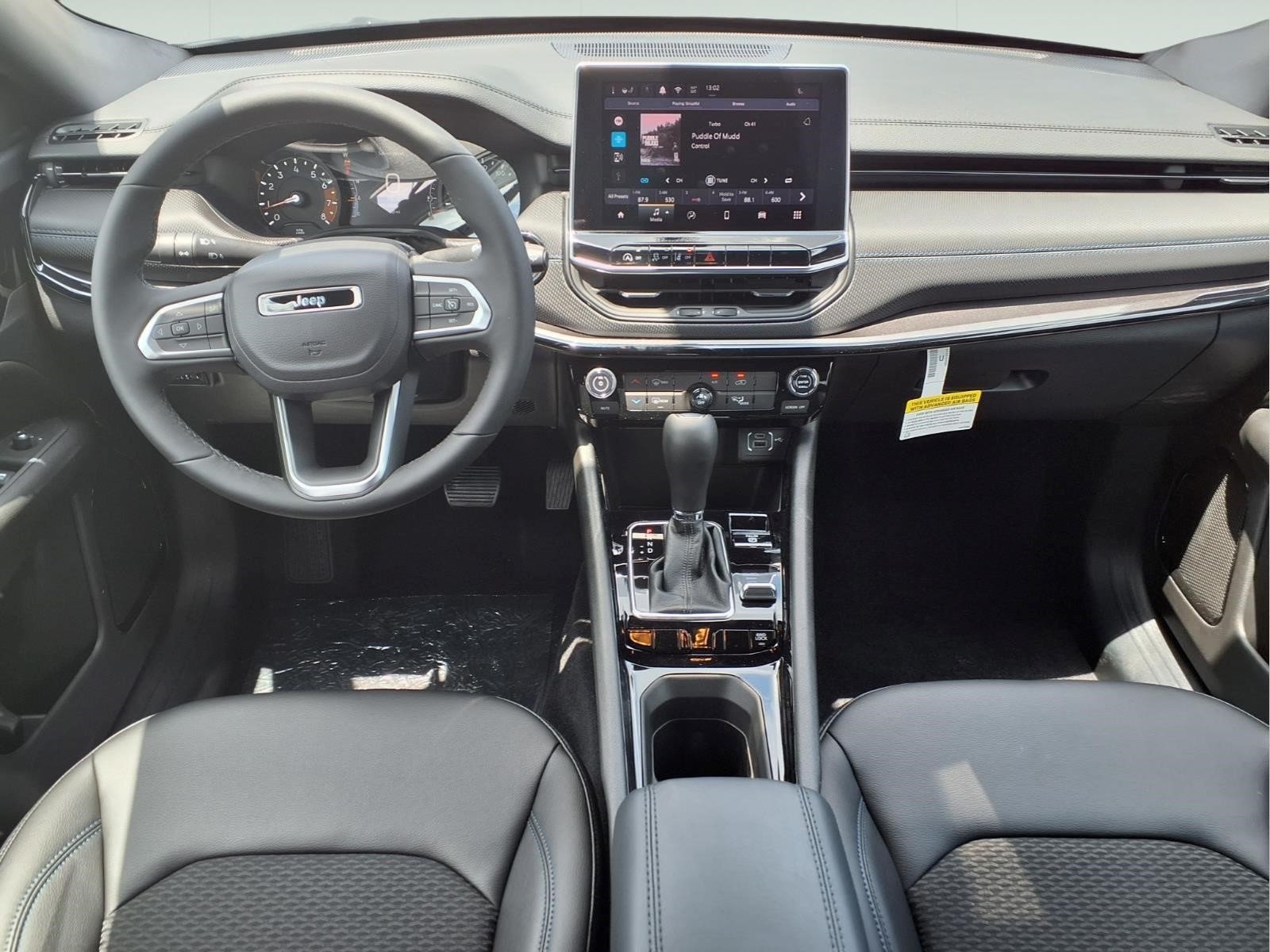 New 2026 Bright White Clearcoat Jeep Latitude Altitude image 8