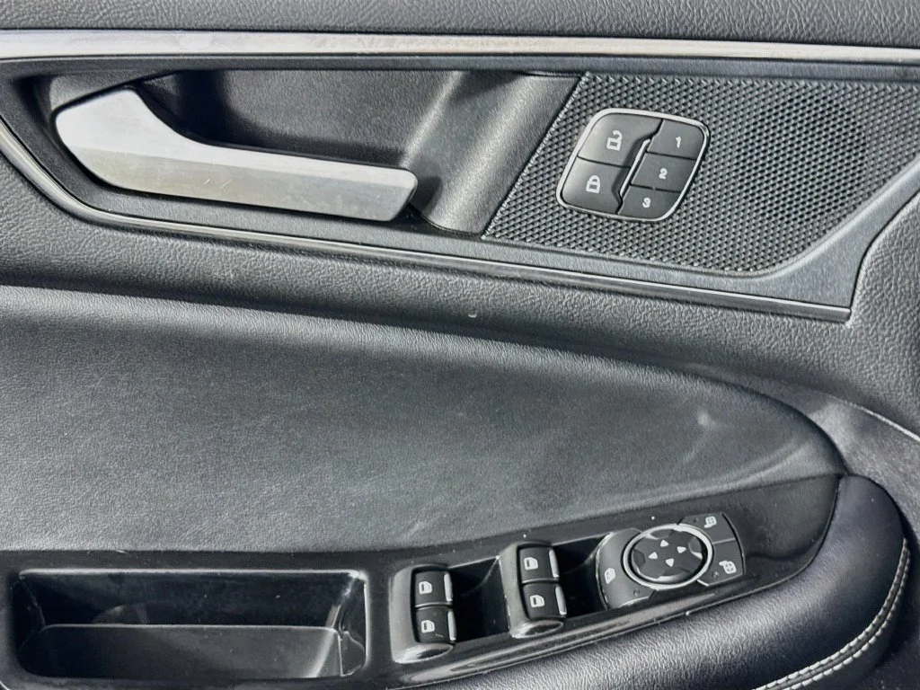 Used 2018 Black Ford Sport image 21