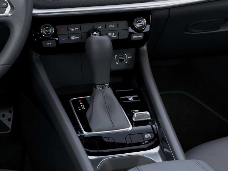 New 2026 Bright White Clear-Coat Exterior Paint Jeep Latitude image 50