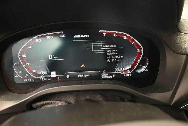 Used 2021 Black BMW M40i image 12