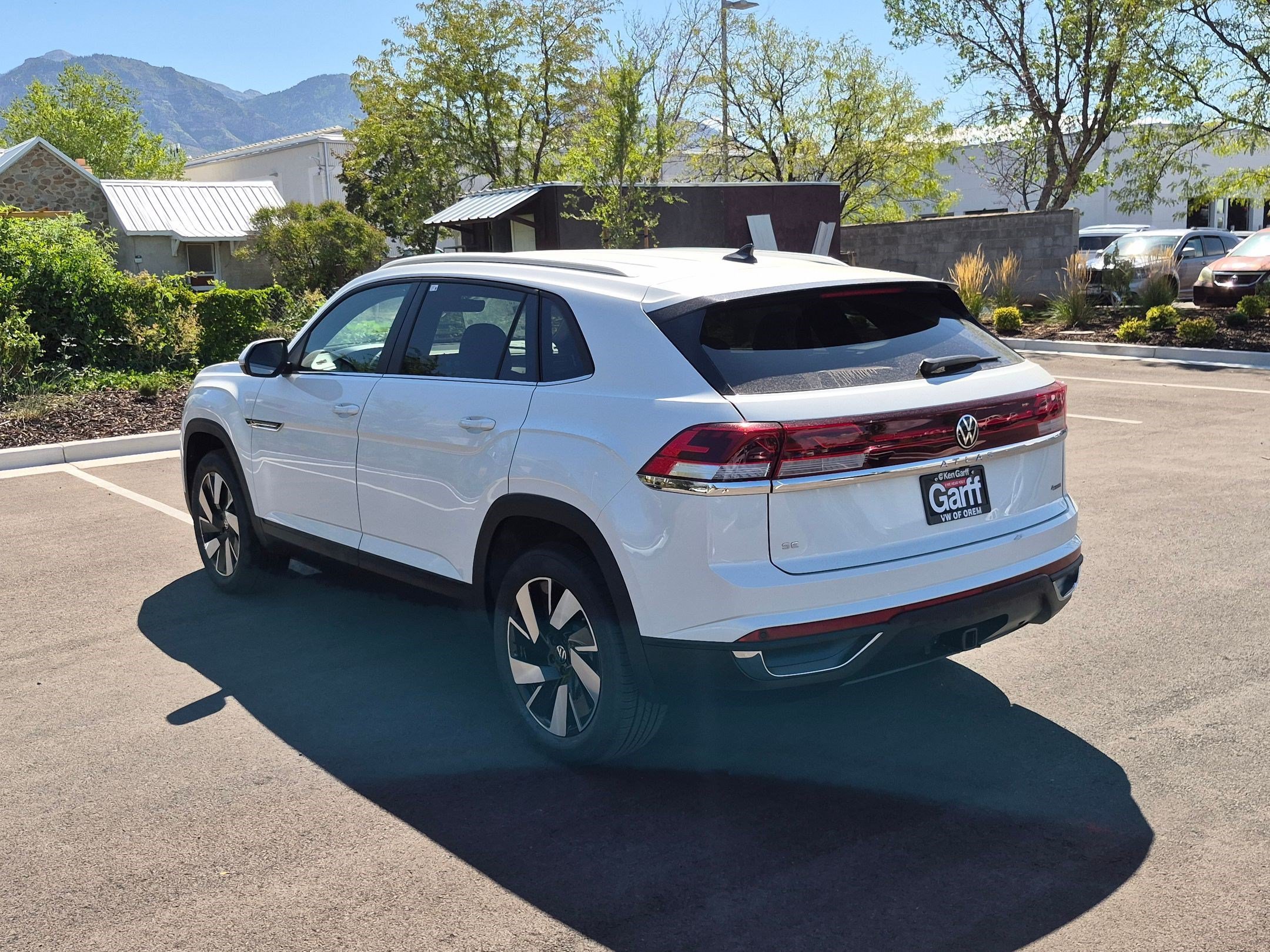 New 2026 Opal White Pearl Volkswagen 2.0T SE w/Technology image 5