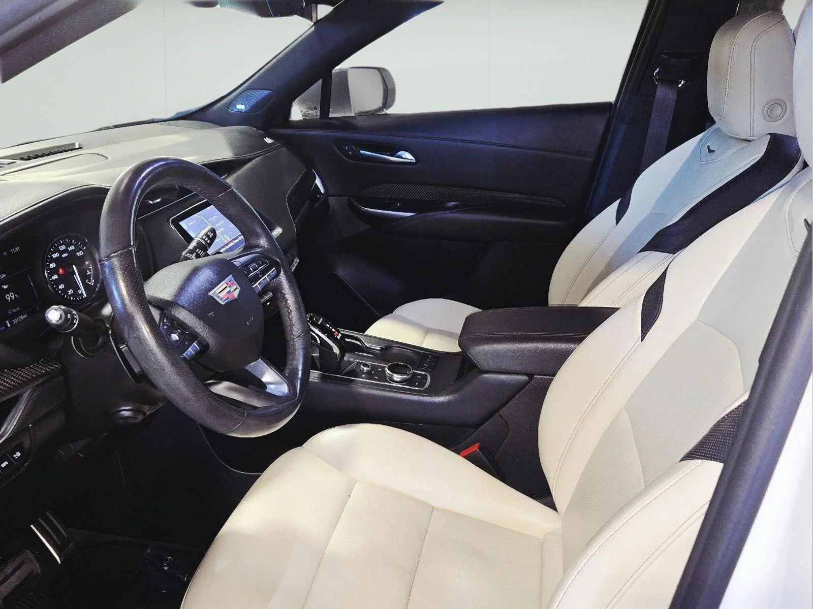 Used 2021 Crystal White Tricoat Cadillac AWD Sport image 25