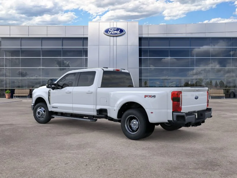 New 2026 Oxford White Ford Lariat image 29