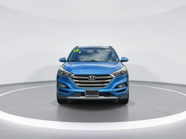 Used 2017 Blue Hyundai Limited image 3