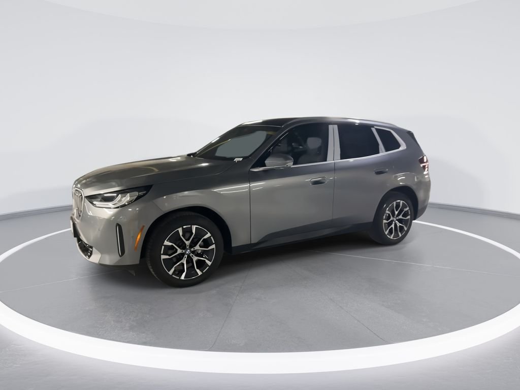 Used 2026 Gray Metallic BMW 30 xDrive image 4