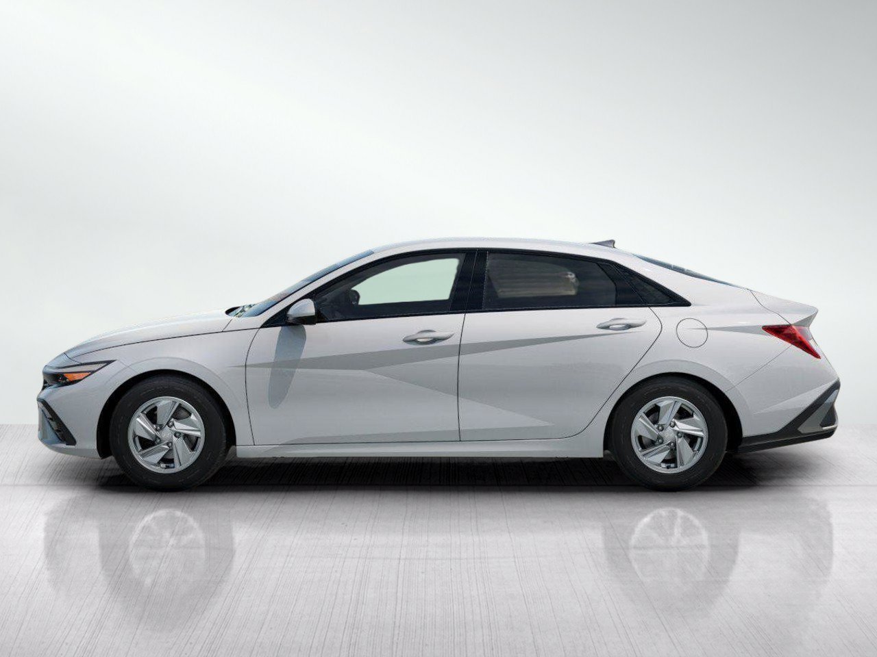 New 2026 Serenity White Hyundai SE Sedan FWD image 4