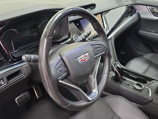 Used 2020 White Cadillac Sport image 14