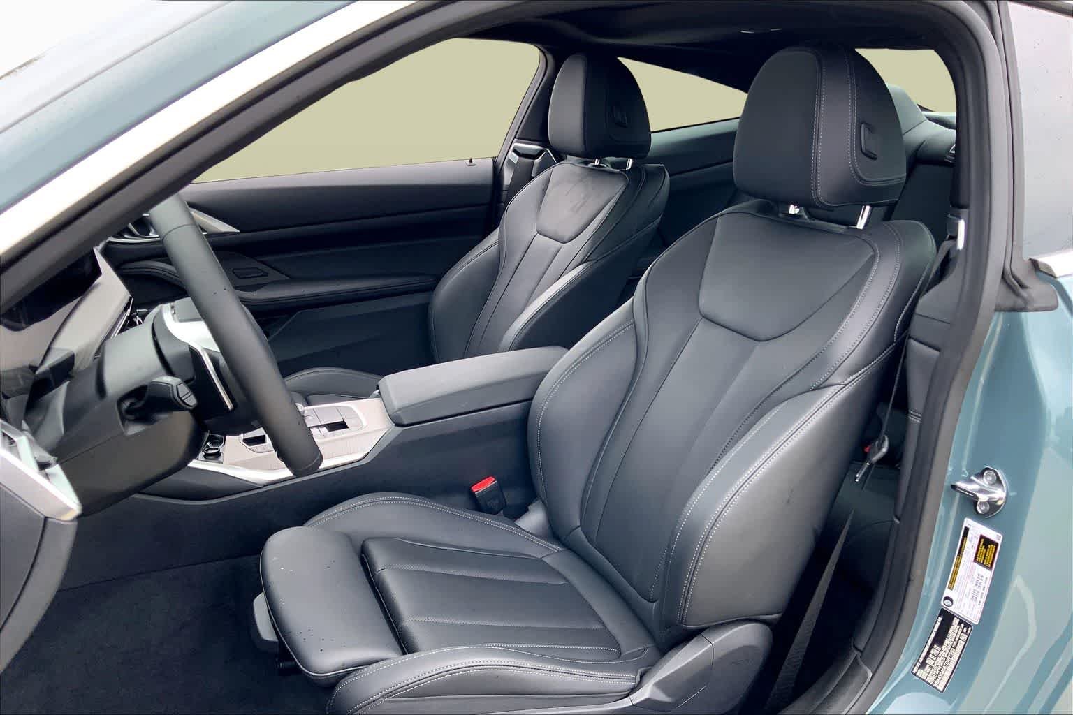 Used 2026 Cape York Green Metallic BMW 430i image 6