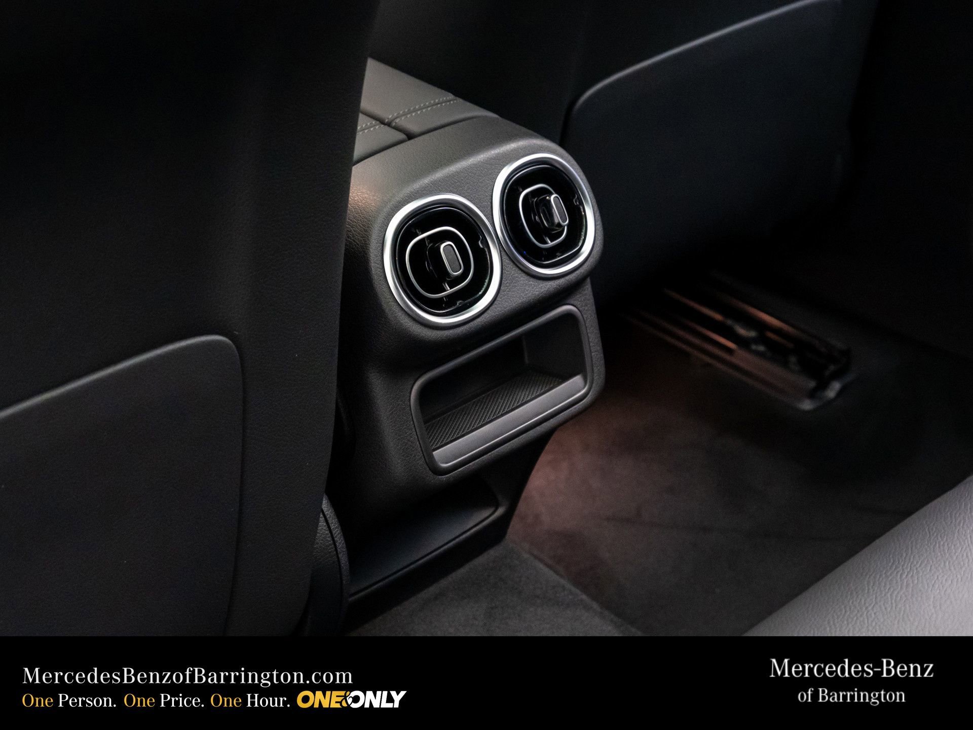 New 2026 Black Mercedes-Benz GLC 300 image 63