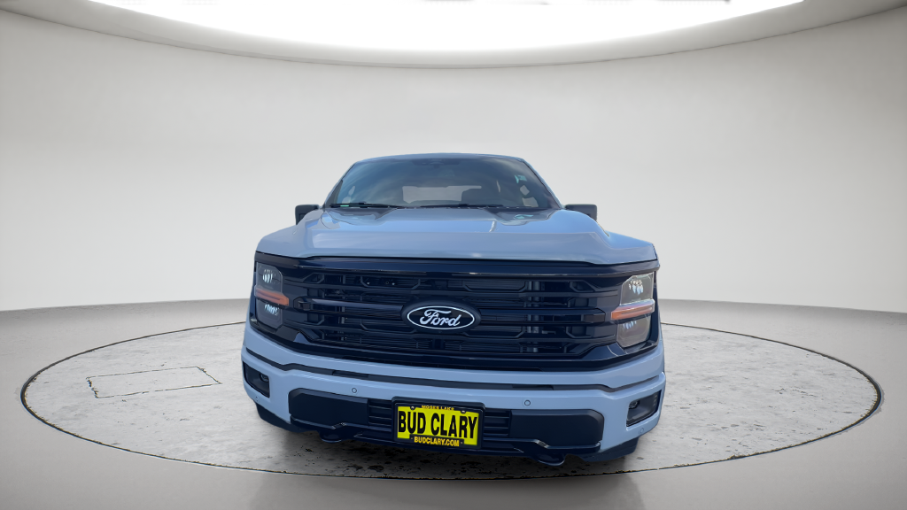New 2026 Avalanche Ford XLT image 2