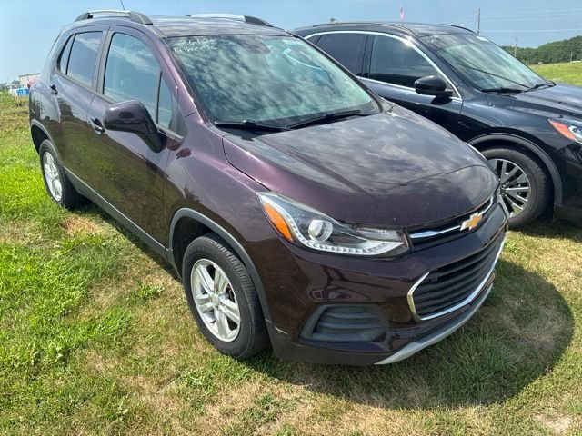 Used 2022 Red Chevrolet LT image 1