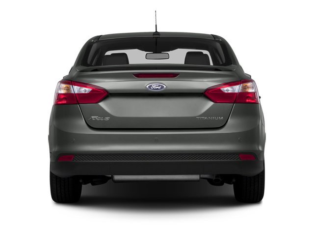 Used 2014 Ingot Silver Metallic Ford SE image 5