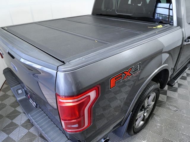 Used 2015  Ford Lariat image 9