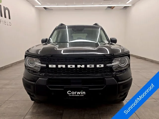 New 2026 Shadow Black Ford Outer Banks® image 7