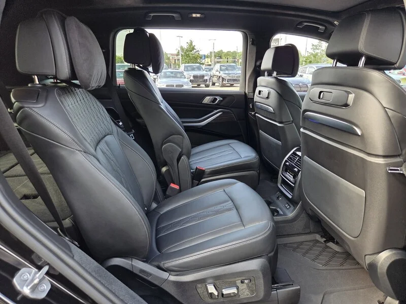 Used 2023 Black Sapphire Metallic BMW XDRIVE40I SPORTS ACTIVITY VEHICLE image 20