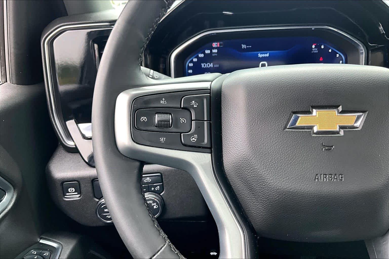 Used 2025 Black Chevrolet LT image 24