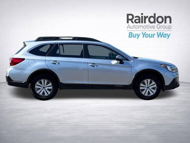 Used 2019 Ice Silver Metallic Subaru 2.5i Premium image 8
