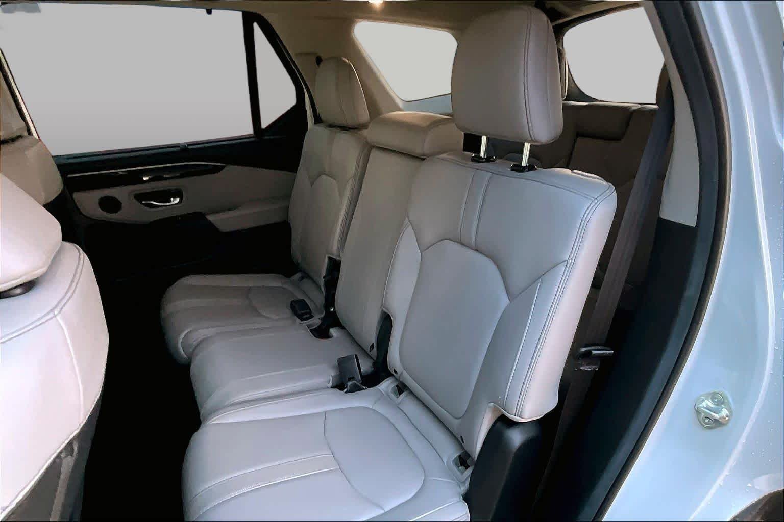 Used 2025 Platinum White Pearl Honda EX-L image 20