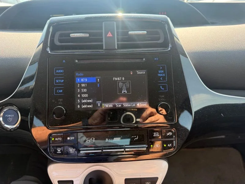 Used 2017 Gray Toyota Two image 12