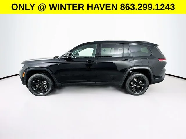 Used 2025 Black Jeep Altitude X image 4