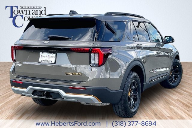 New 2027 Marsh Gray Ford Tremor® image 20