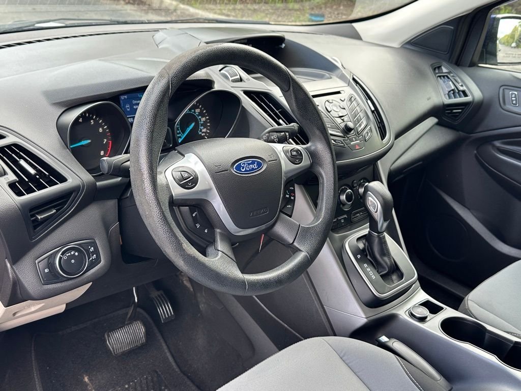 Used 2014 Blue Ford SE image 14