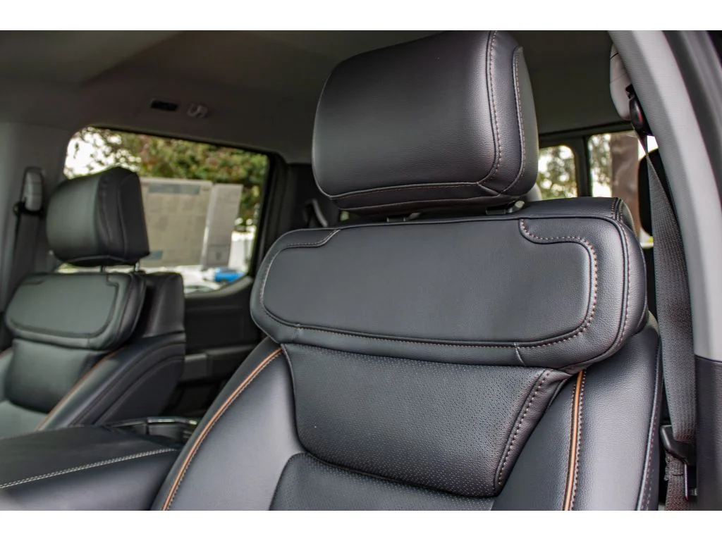 New 2026 Carbonized Gray Metallic Ford F-350® Lariat® image 35
