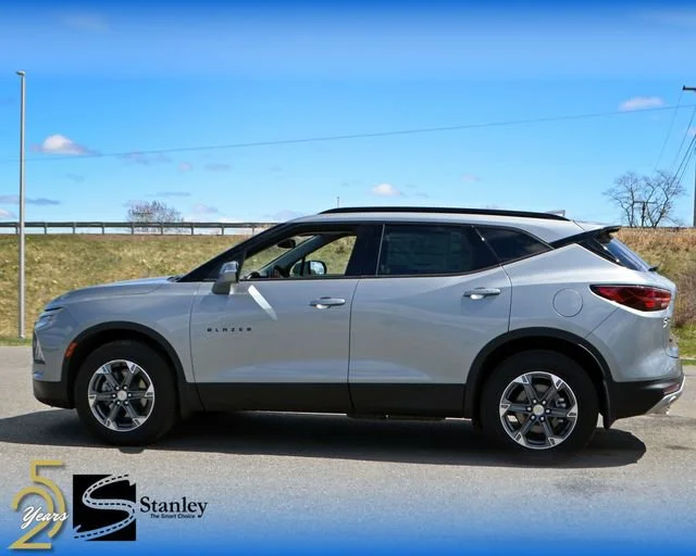 2025 Chevrolet Blazer 2.0T 3LT AWD's photo